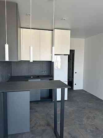 Продам видову євродвушку, Харківське шосе 19-Б.Без комісії Киев