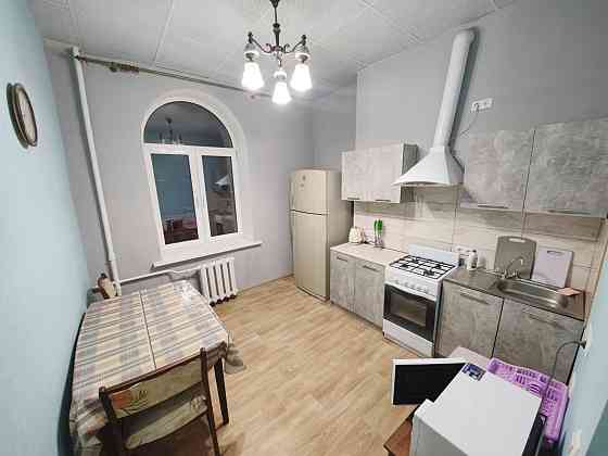 2к Сталинка с мебелью и техникой, пр.Яворницкого, есть лифт Дніпро