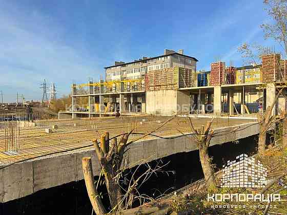 Продаж 1-км квартири з терасою, ЖК з басейном і великим власним парком Ужгород