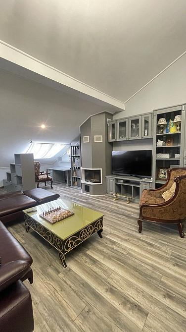 Продається елітна квартира в центрі міста в мало квартирному будинку . Ивано-Франковск - изображение 1