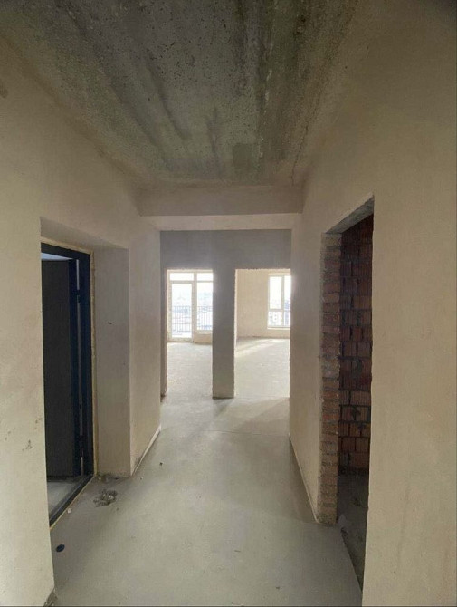 Продам двокімнатну квартиру в розвиненому районі з крутим виглядом! Ирпень - изображение 3