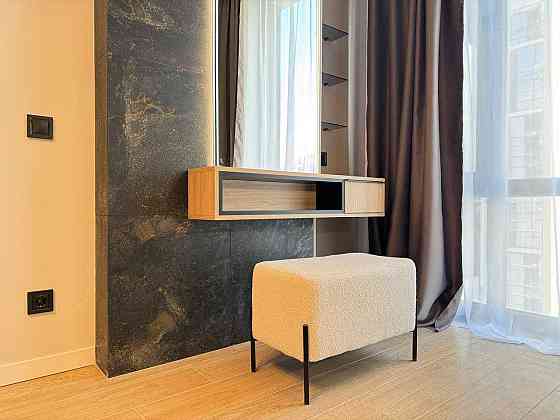 Стильна двокімнатна поруч міського озера у ЖК Manhattan Ивано-Франковск