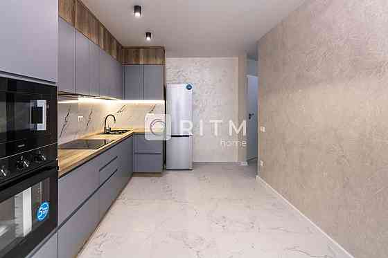 Стильна 1-кімнатна квартира з кухнею-студією в ЖК U One біля Veles Ивано-Франковск