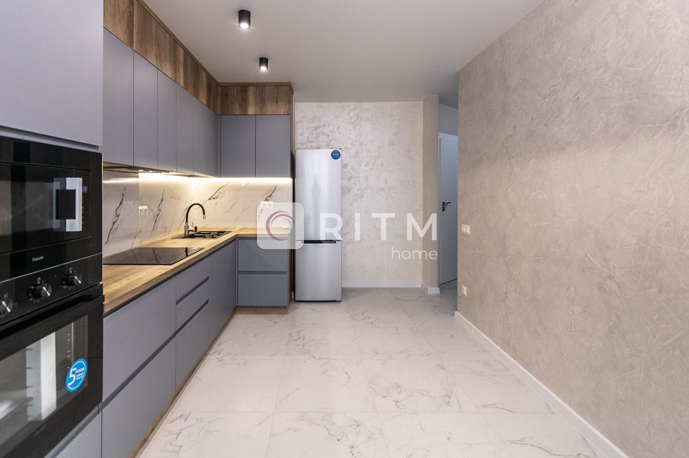 Стильна 1-кімнатна квартира з кухнею-студією в ЖК U One біля Veles Ивано-Франковск - изображение 3