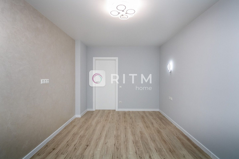 Стильна 1-кімнатна квартира з кухнею-студією в ЖК U One біля Veles Ивано-Франковск - изображение 7