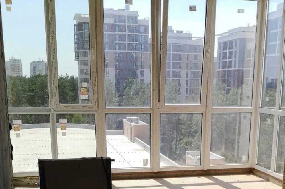 Продається 3к , 90м2 вул.Симоненко 30, ЖК Крона-Парк 1, Бровари Бровари - зображення 3