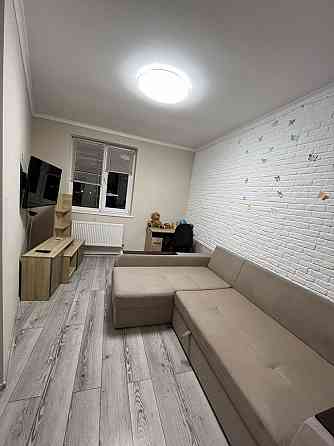 Однокімнатна квартира поруч Арсену Ивано-Франковск