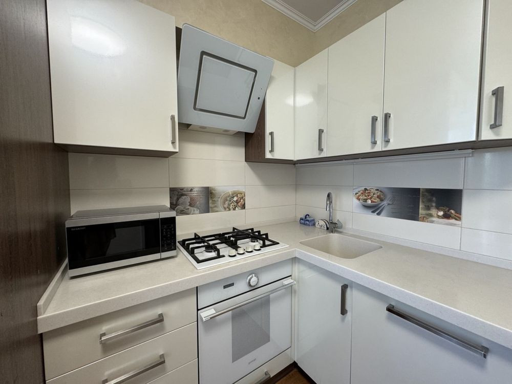 Продається простора 3 кімнатна квартира Ужгород - зображення 3