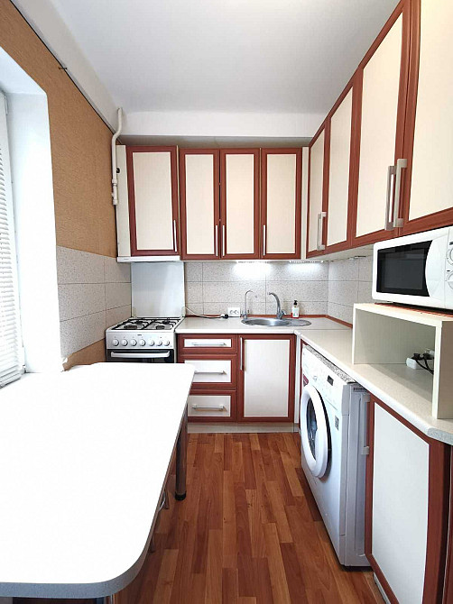 Продажа 2комн раздельной квартиры, метро Васильковская, ул.Сеченова 10 Київ - зображення 2