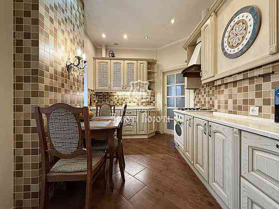 Квартира, 3к. Гарний стан. Гончара, 24, Шевченківський район, Центр Київ