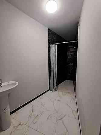 Продам укомплектовану однокімнатну квартиру, в новобудові Ровно