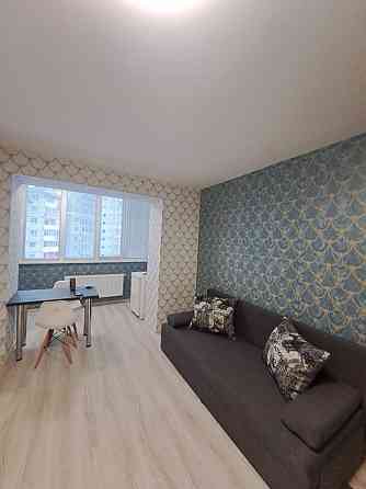 Продам укомплектовану однокімнатну квартиру, в новобудові Ровно