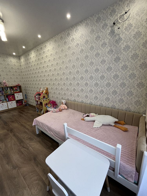 Неймовірно затишна 2-к для родини! Мін.оформлення! Низький поверх! Ирпень - изображение 4