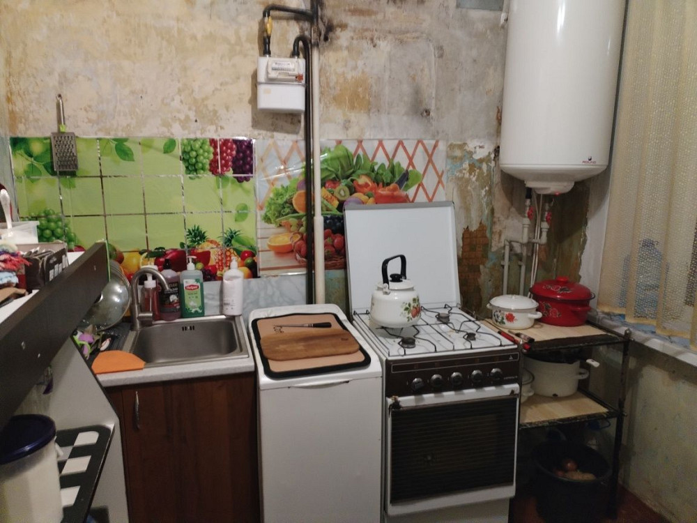 Продам 1 комнатную 2/5, 12 квартал, р-н АТБ Казакевича на 12 квартале Дніпро - зображення 1