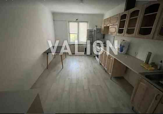 Продаж 3к квартири по вул. Милославська, 8, Троещина Деснянський Лівий Киев