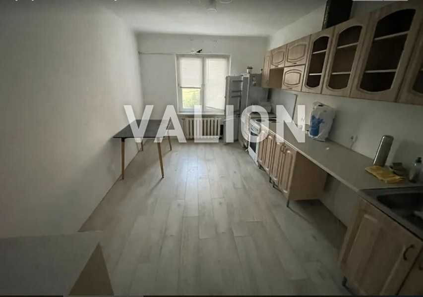 Продаж 3к квартири по вул. Милославська, 8, Троещина Деснянський Лівий Киев - изображение 1