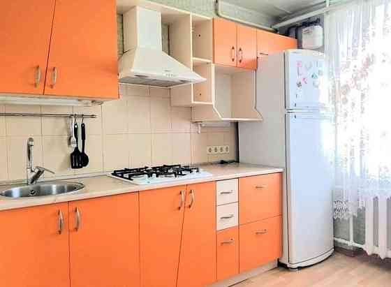 1 к кв. Приднепровск. Левый берег.  С местом под авто. Дніпро