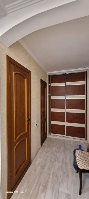 Сучасна квартира на Таврійському . Перший поверх . Херсон - изображение 7