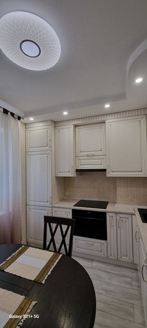 Сучасна квартира на Таврійському . Перший поверх . Херсон - изображение 2