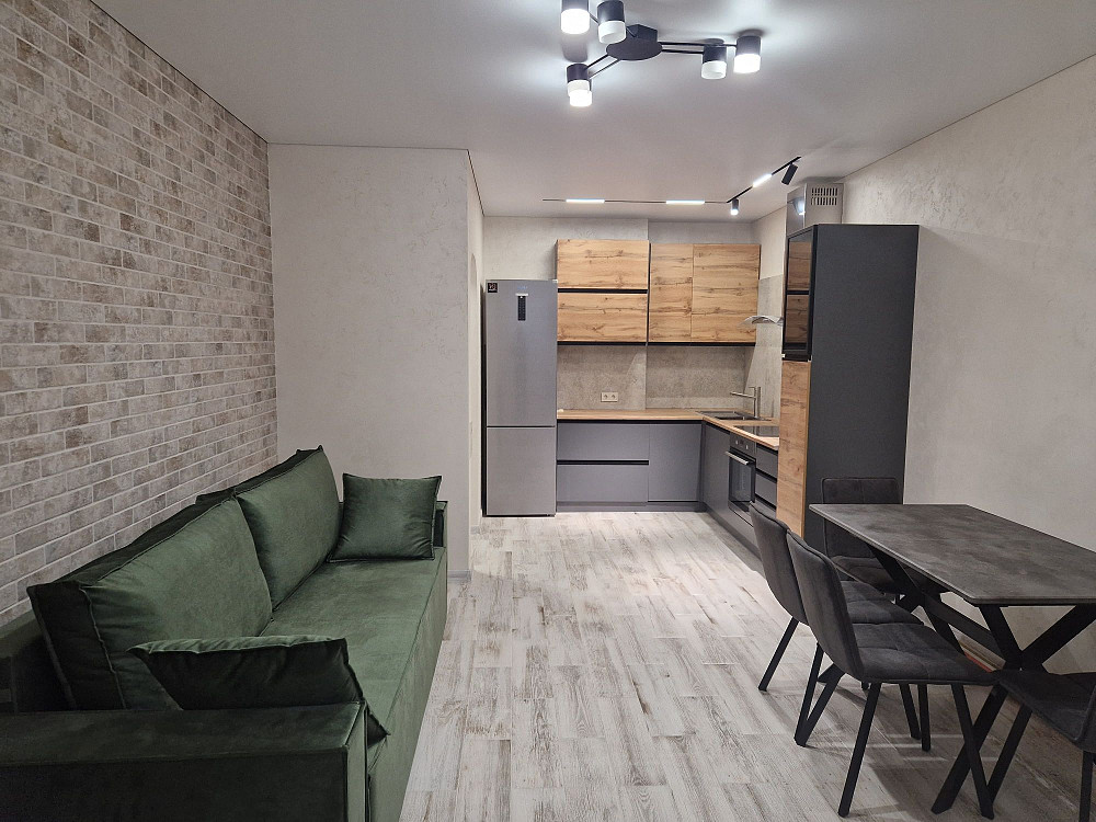 Довгострокова оренда  квартири  Kyiv Sky Луцк - изображение 1