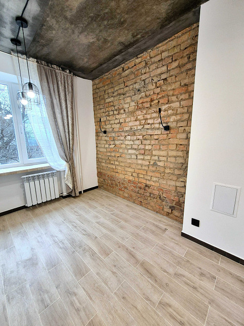 √ 1 кімнатна квартира в стилі сучасного ЛОФТУ Рівне - зображення 6