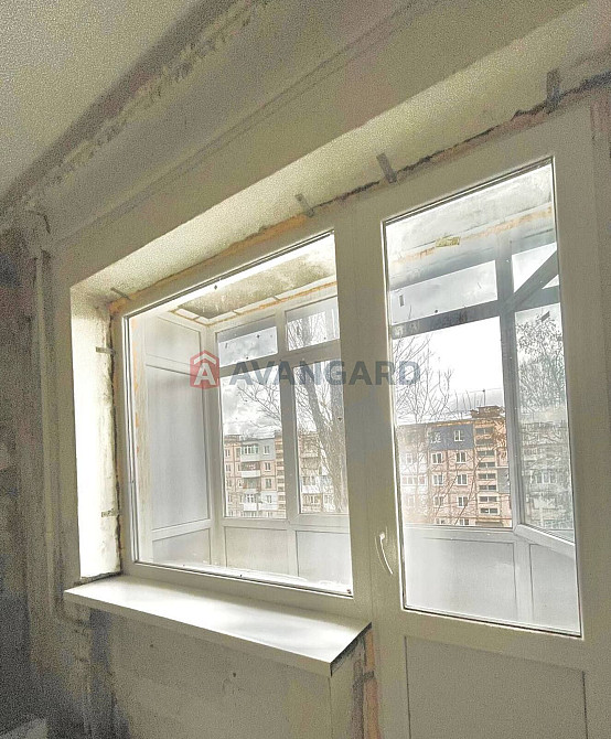 Продам 2-кімнатну квартиру Кам`янське (Запорізька обл.) - зображення 2