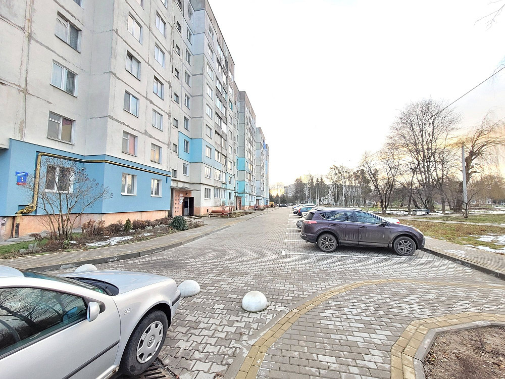 1к."ЧЕШКА", 5/9п, 36м2, житл.стан! не кутова!, сонячна! 36000уо! Луцк - изображение 1