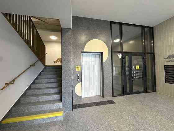 Продаж просторої 2 кім. квартири на етапі здачі Львов