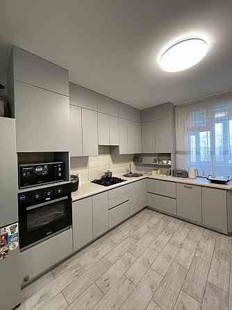 2к Виставка, Рауш - площа 70 м2, якісний ремонт! Хмельницький