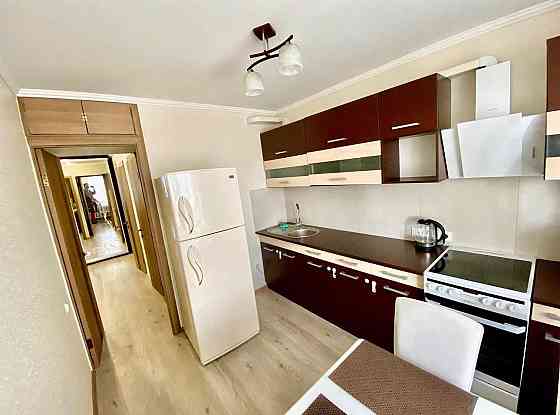 Продається гарна 2-х кімнатна квартира, мікрорайон Північний ц2 Миколаїв