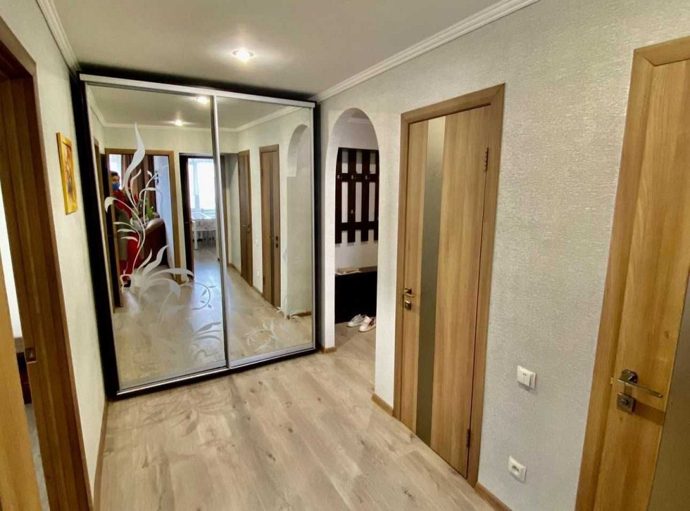 Продається гарна 2-х кімнатна квартира, мікрорайон Північний ц2 Миколаїв - зображення 1