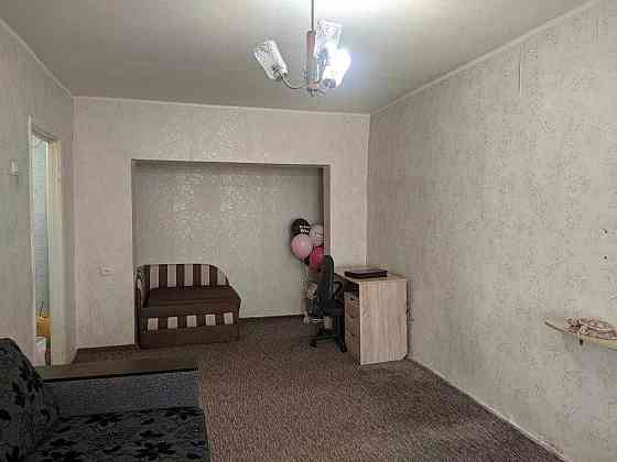 1-кім квартиру по вул. Запорізькій Запорожье