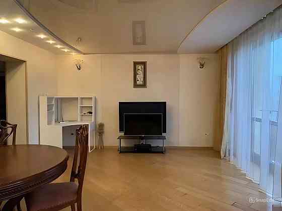 Продаж трикімнатної квартири в новобудові по вул.Чупринки. Львов