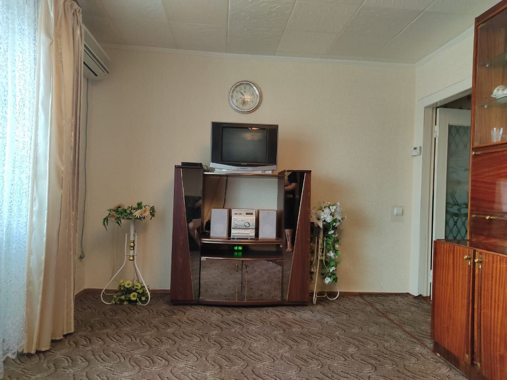 Продається 2-к квартира+Гараж+Земельна дільниця+Госп.приміщення Кривой Рог - изображение 2