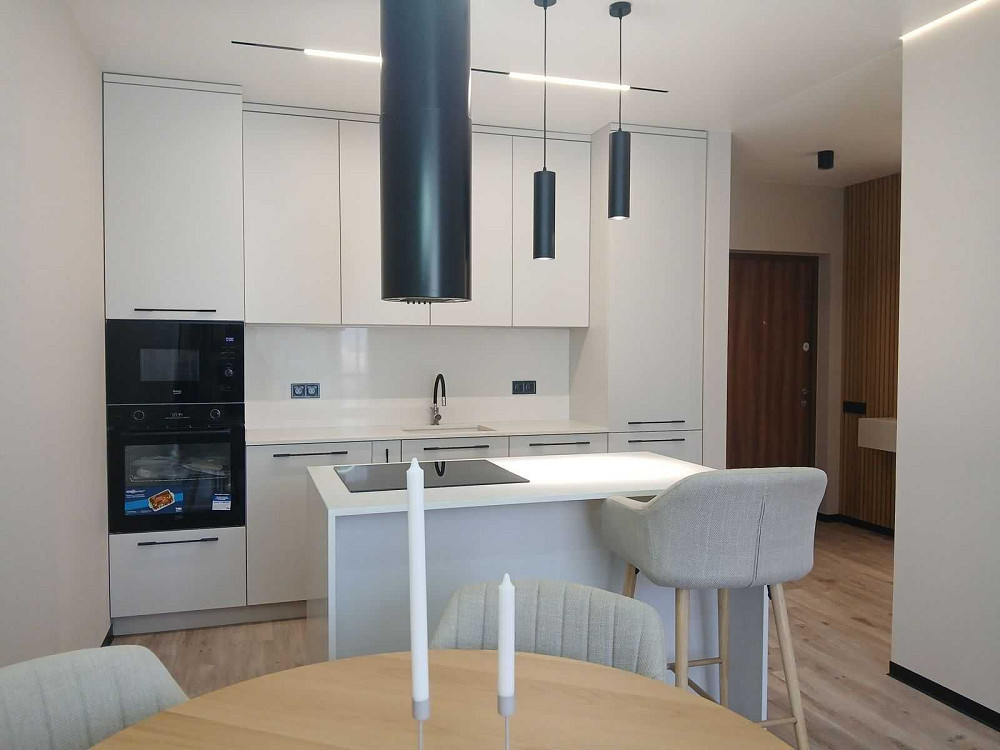 БЕЗ%.2-кімн. 62м2 новий ремонт Варшавський плюс/Варшавський, Ретровіль Киев - изображение 1