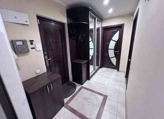 2к квартира на Бочарова Одесса