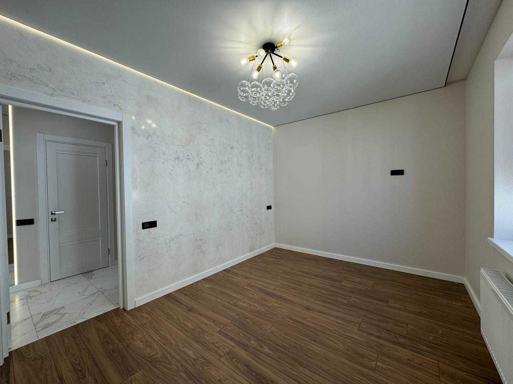 Однокімнатна квартира з просторою кухнею та сучасним ремонтом 45кв.м Івано-Франківськ - зображення 7