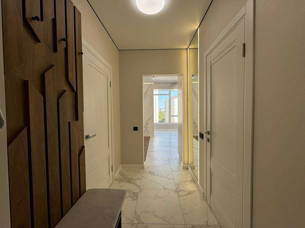 Однокімнатна квартира з просторою кухнею та сучасним ремонтом 45кв.м Івано-Франківськ - зображення 3