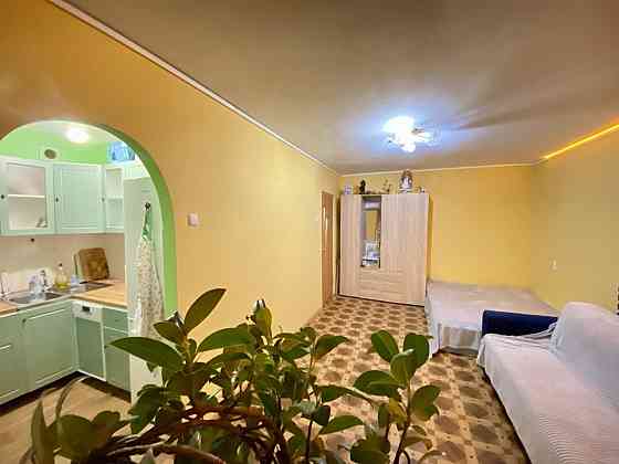 Здається однокімнатна квартира  тільки для дівчат студентів в Ивано-Франковск