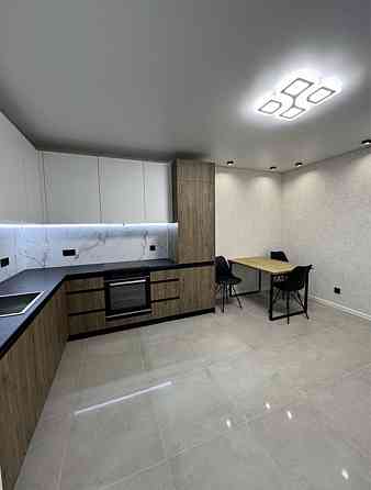 Оренда 2-х кімнатної квартири в центрі в новому будинку Черкаси