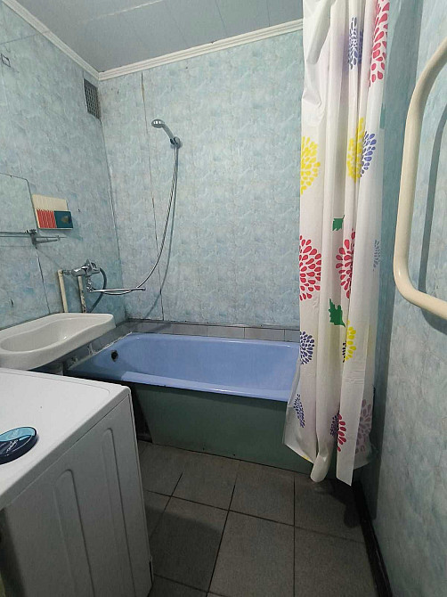 Оренда 4-кімнатної квартири в гарному районі Черкаси - зображення 8