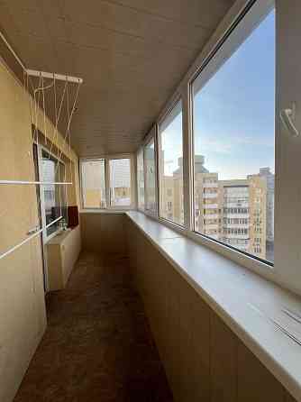 Оренда 3 кім початок Троєщини, Бальзака 4а Киев