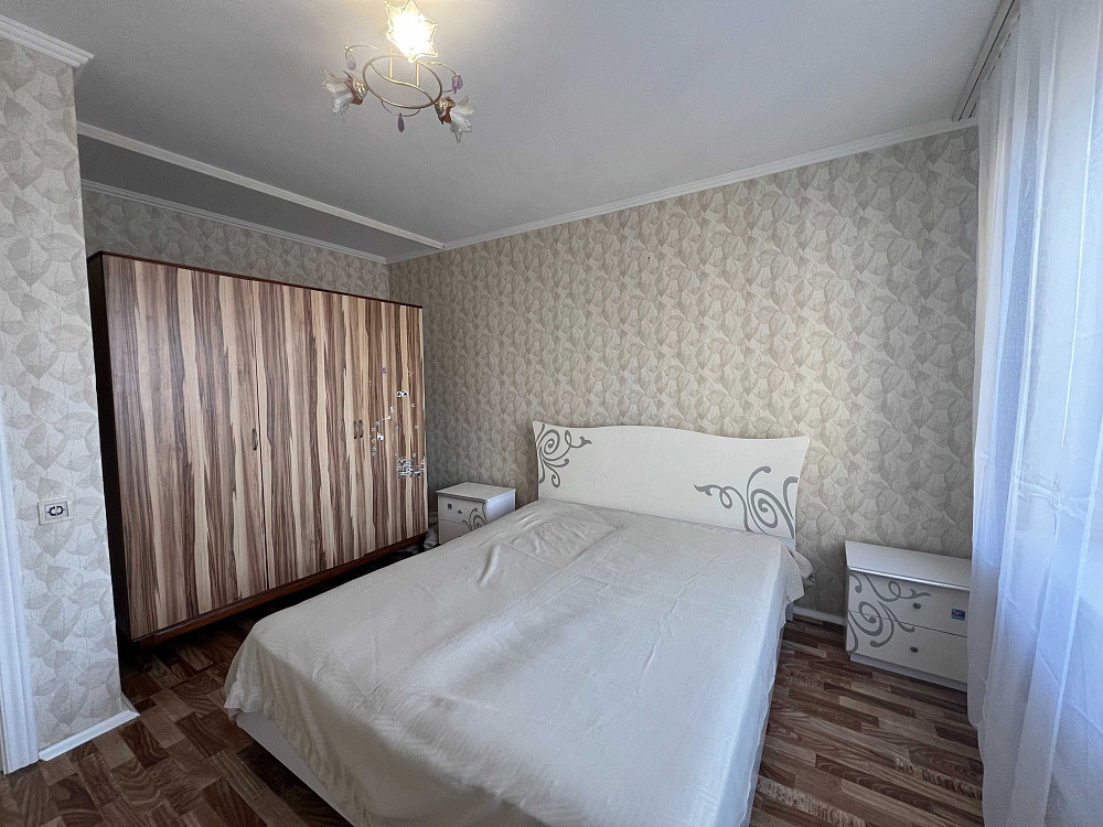 Оренда 3 кім початок Троєщини, Бальзака 4а Киев - изображение 4