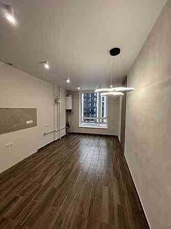 Велика двокімнатна квартира на 4 поверсі. Івано-Франківськ