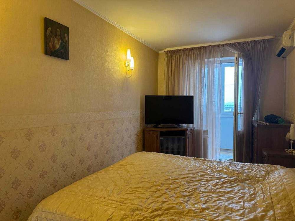 3х кімнатна квартира з гарним ремонтом та ізольованими кімнатами Киев - изображение 4