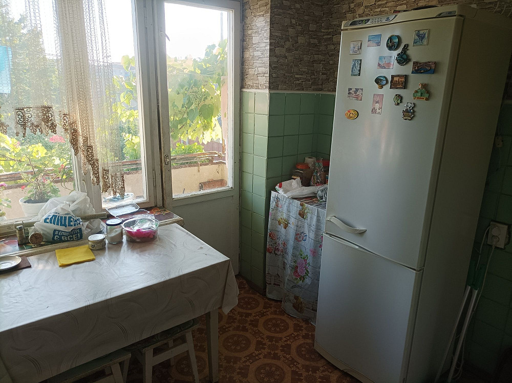 Продаж трьох кімнатной квартири.Сертіфикат.Є відновлення. Ужгород - зображення 4