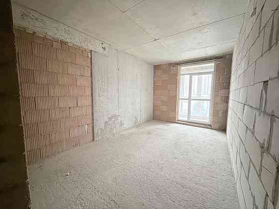 Продаж просторої однокімнатної квартири, у заселеному будинку Львов