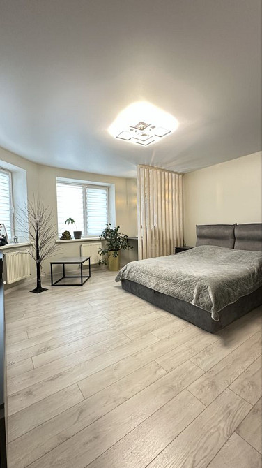 Трьохкімнатна квартира Петропавлівська Борщагівка - зображення 4