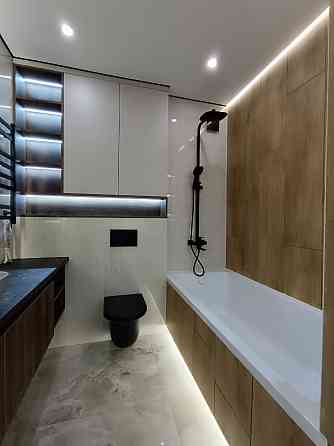 76м2 за вигідною ціною простора 2х кімнатна в обжитій новобудові Івано-Франківськ