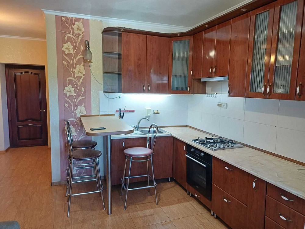 Продаж двокімнатної квартири на вул. Жужоми,7 Черкаси - зображення 4